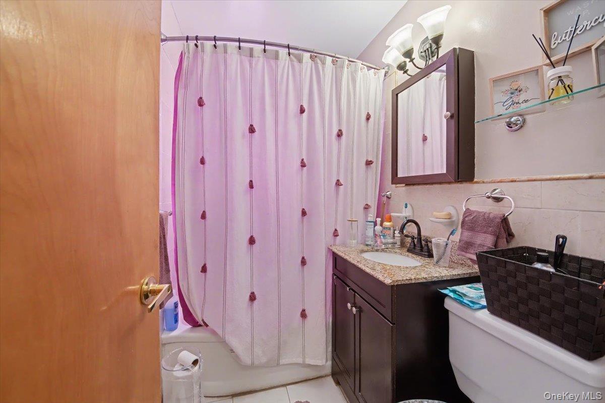 #8 photo, 136-59 Jewel Avenue, Flushing , NY 11367