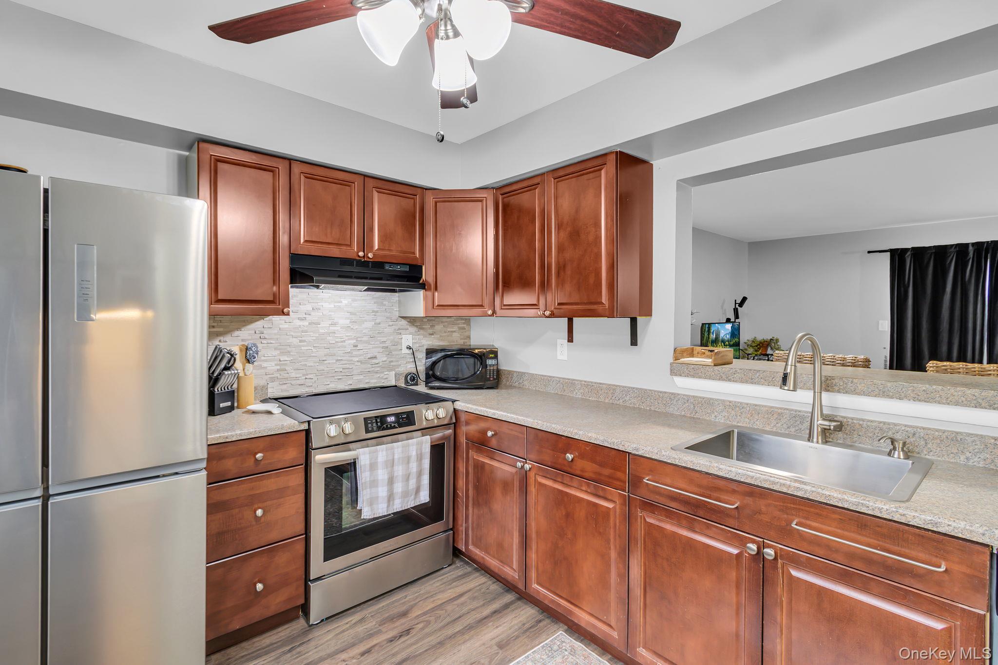 #15 photo, 3408 Chelsea Cove, Hopewell Junction , NY 12533