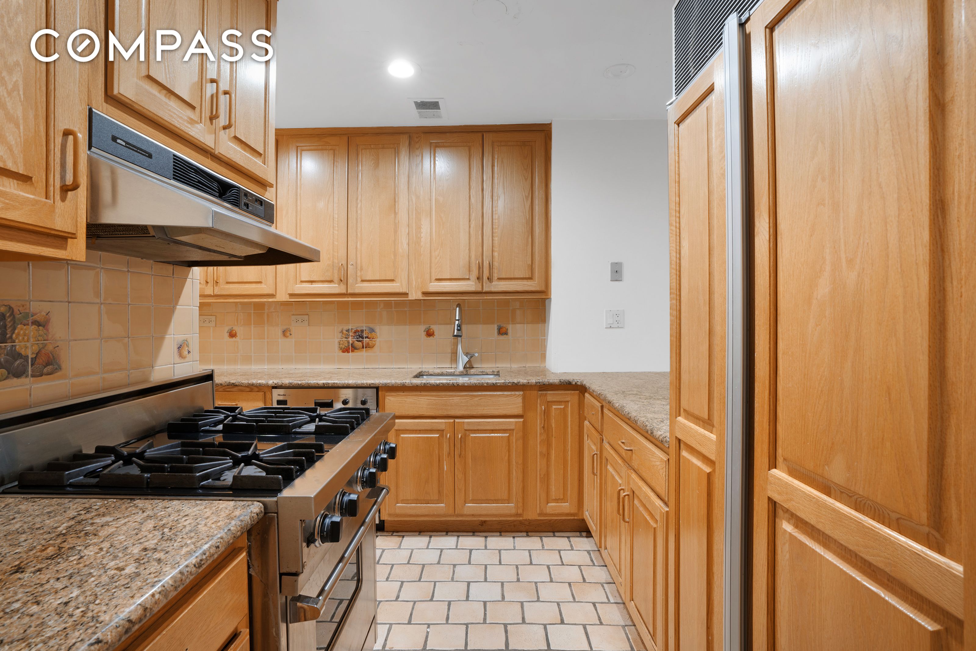 #15 photo, 37 Henry Street, Brooklyn Heights , NY 11201