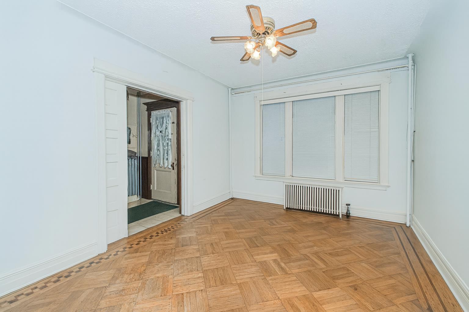 #6 photo, 438 73rd Street, הברונקס Bay Ridge , NY 11209