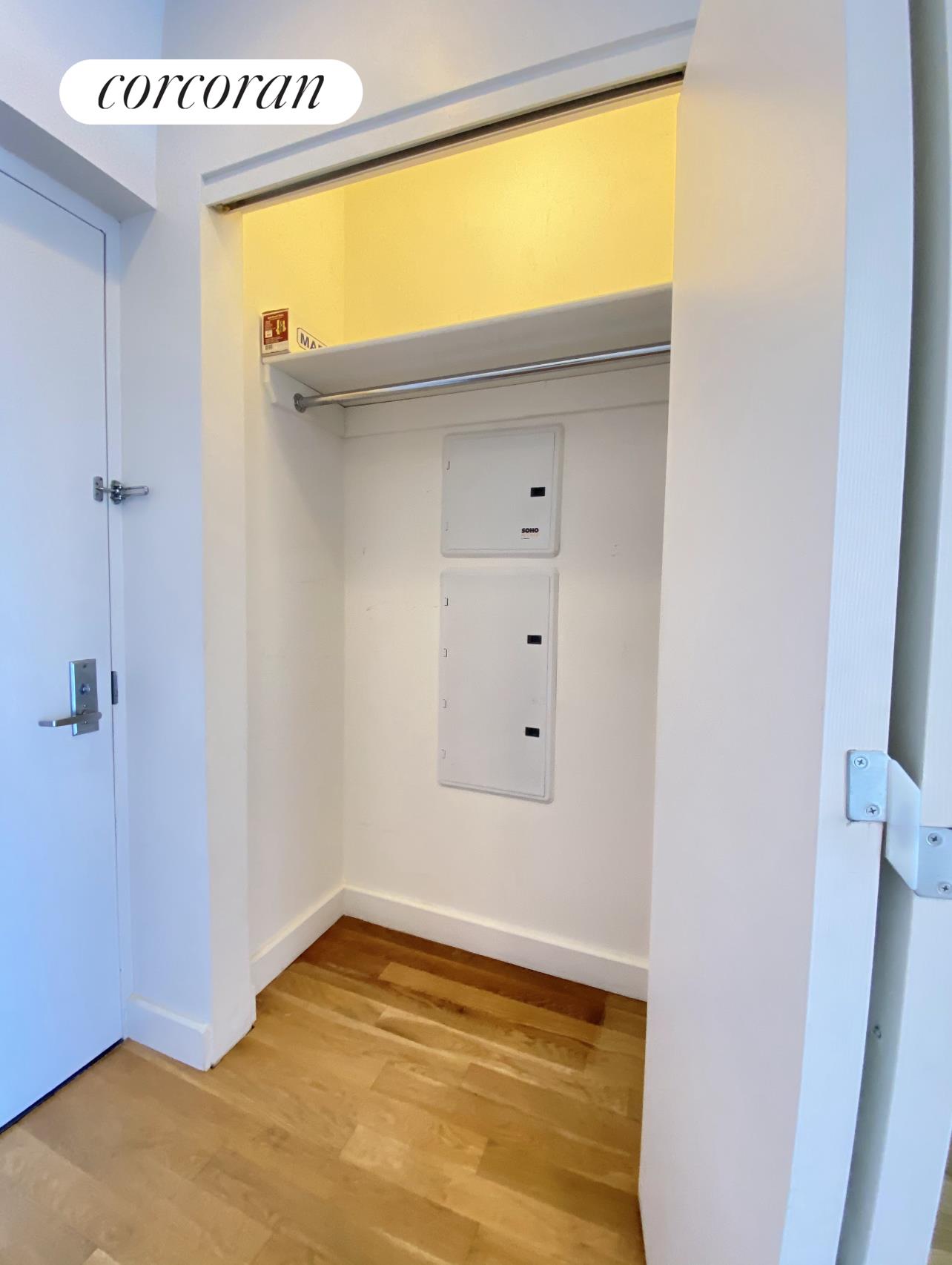 #9 photo, Astoria, קווינס Astoria , NY 11106