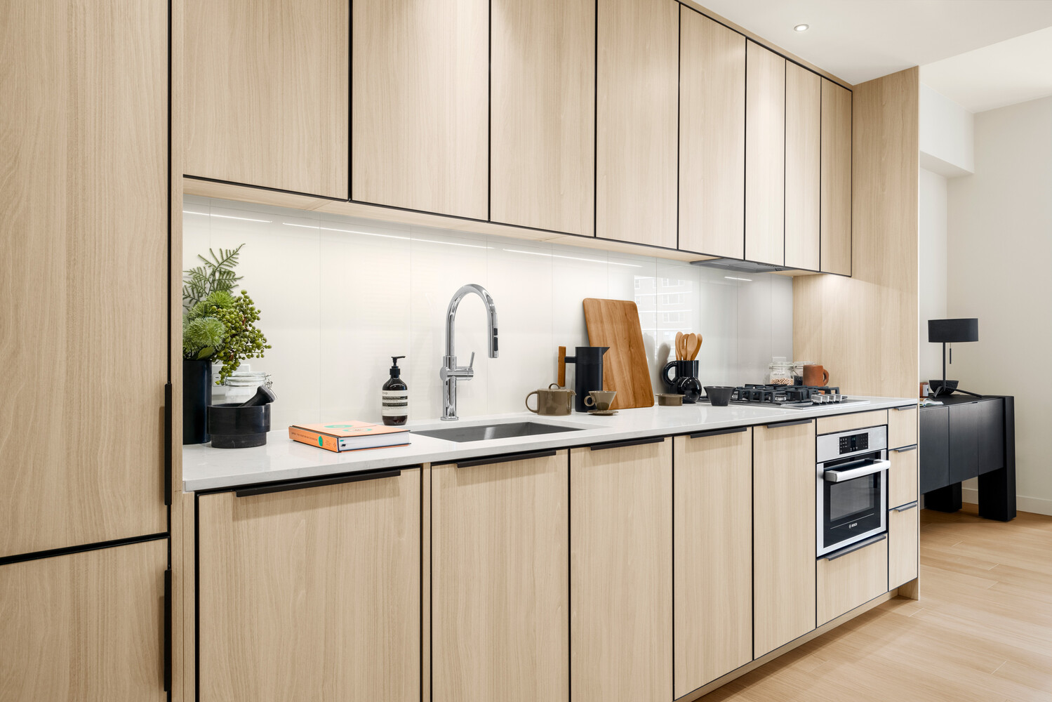 #4 photo, 280 W 24TH Street, Chelsea , NY 10011