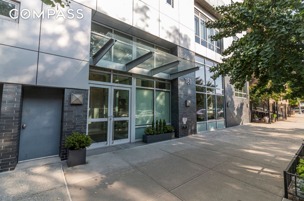 #15 photo, 181 Clermont Avenue, 格林堡 Fort Greene , NY 11205