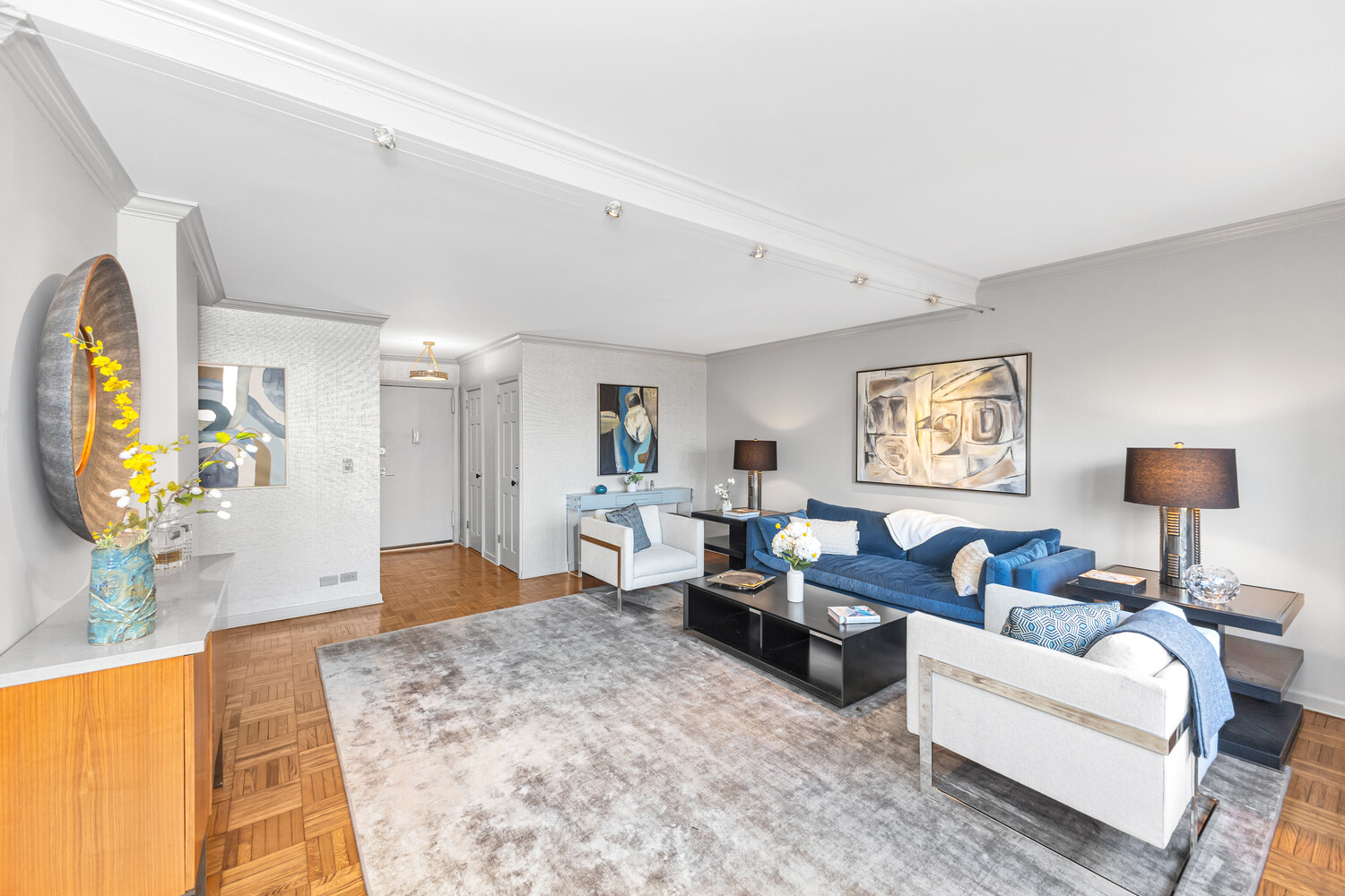 #6 photo, 207 E 74TH Street, Lenox Hill , NY 10021