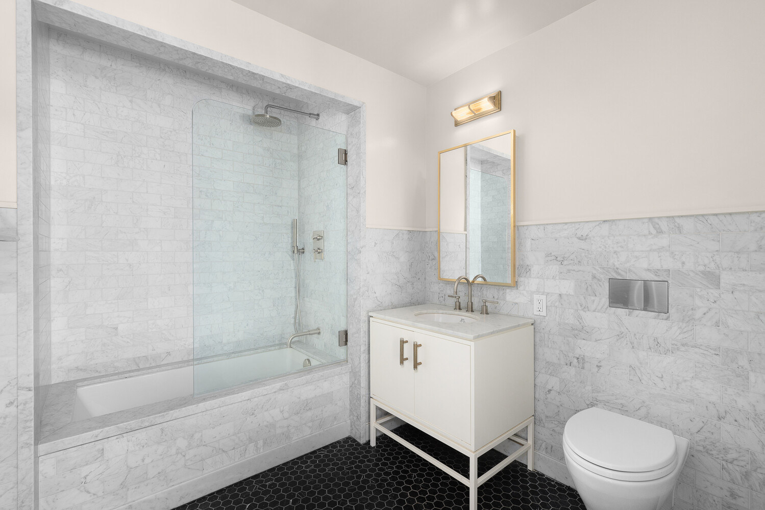 #11 photo, 275 W 10TH Street, West Village , NY 10014