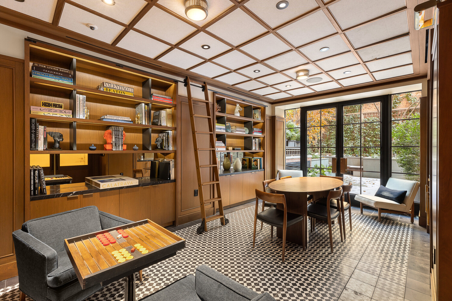 #13 photo, 275 W 10TH Street, West Village , NY 10014