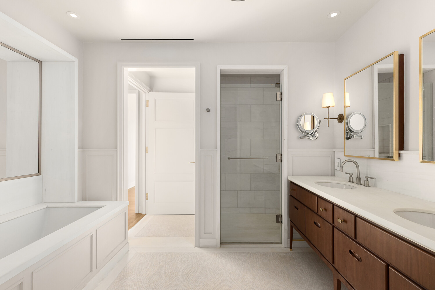 #8 photo, 275 W 10TH Street, West Village , NY 10014