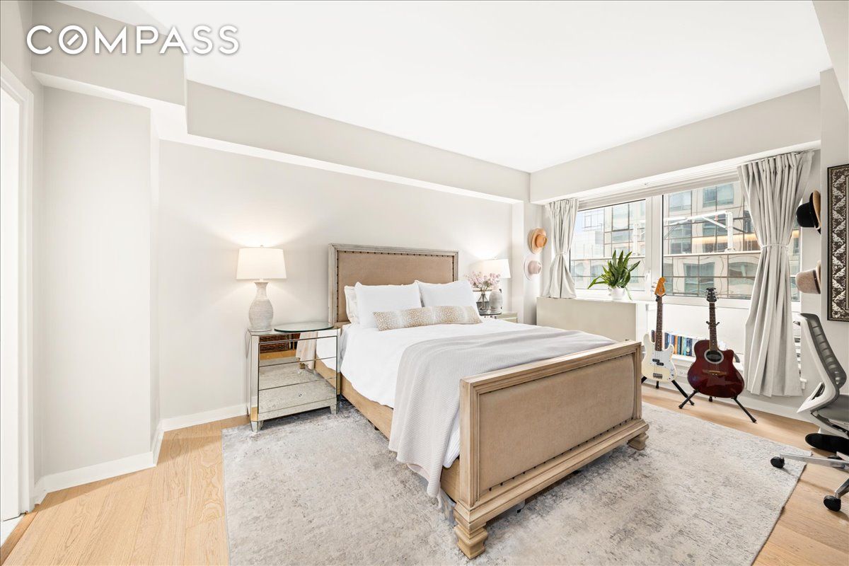 #8 photo, 440 Kent Avenue, Williamsburg , NY 11249