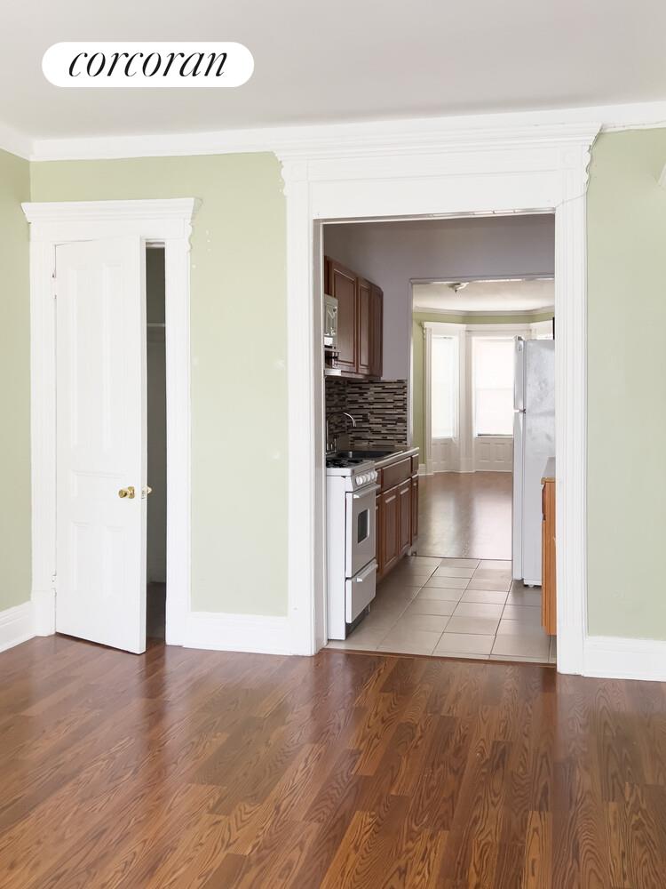 #3 photo, Brooklyn, Stuyvesant Heights , NY 11233