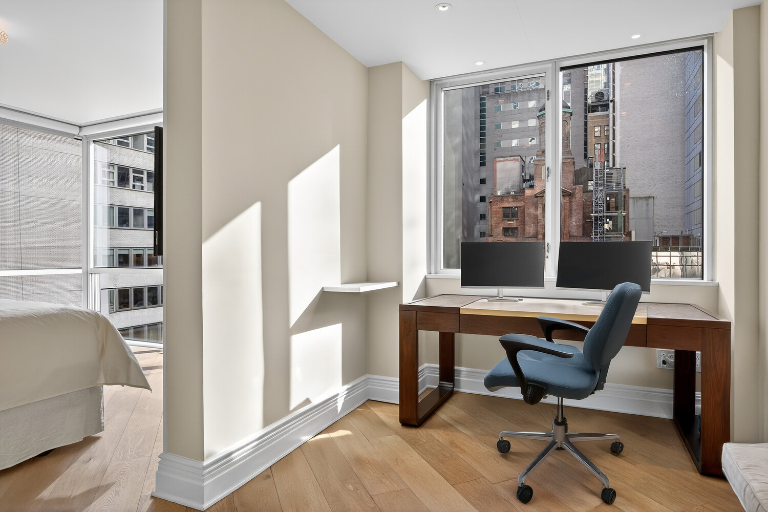 #11 photo, 60 E 55TH Street, Midtown East , NY 10022