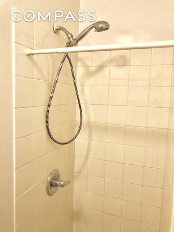 #7 photo, New York City, מנהטן Lenox Hill , NY 10065