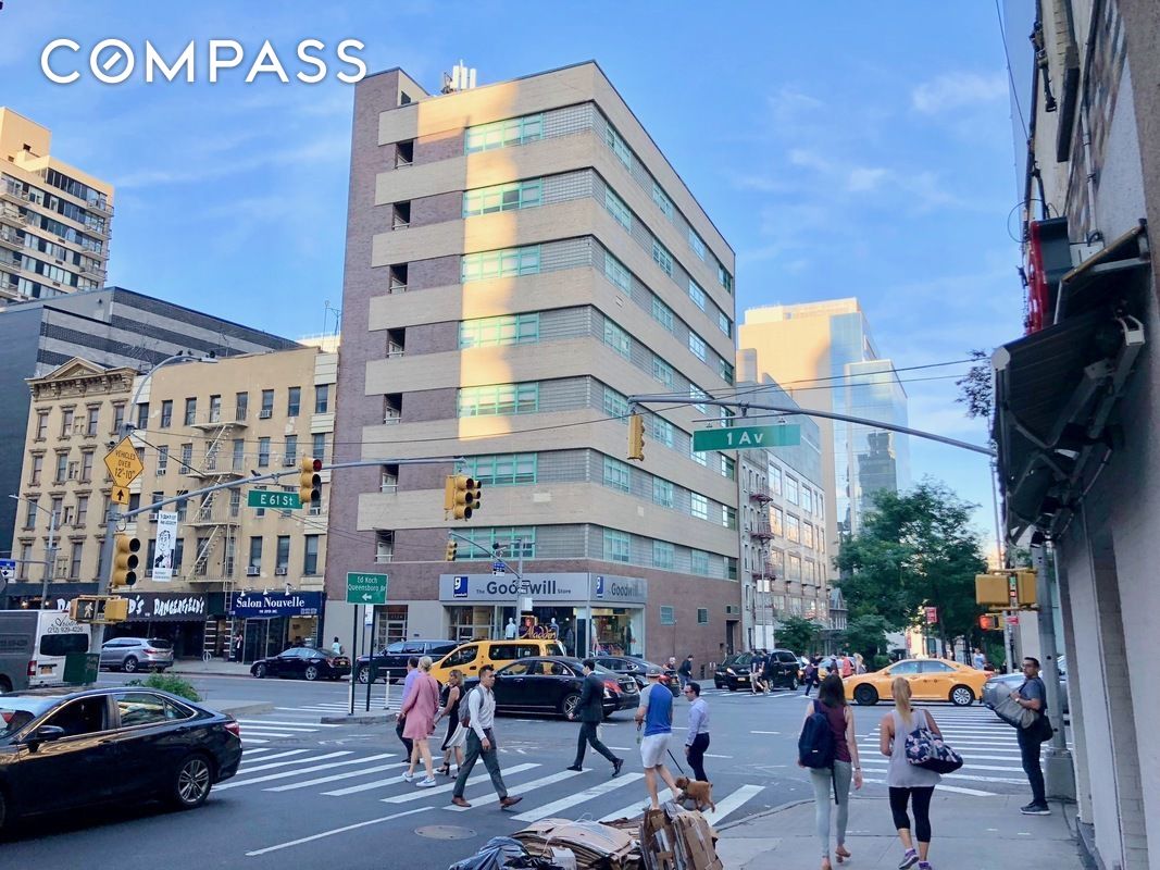 #8 photo, New York City, מנהטן Lenox Hill , NY 10065