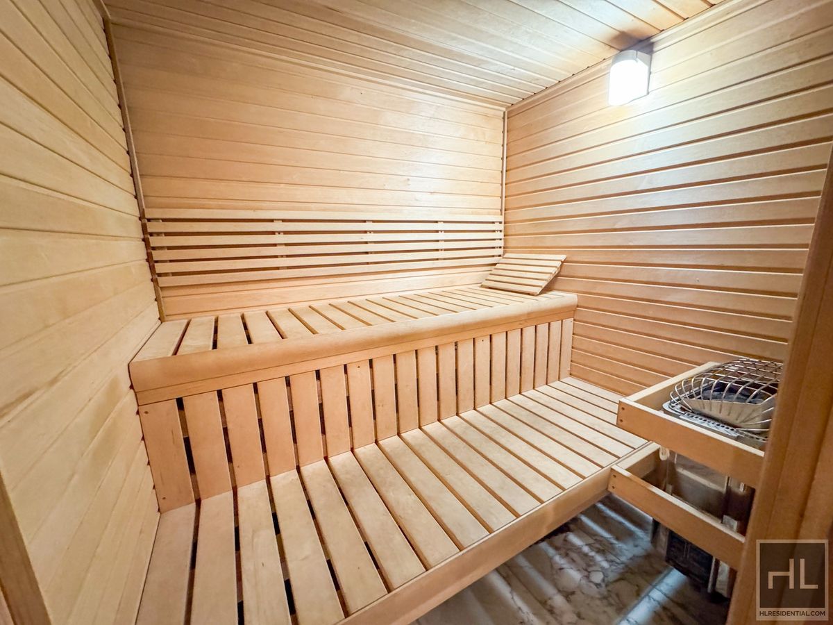 #20 photo, 340 E 23rd Street, Gramercy Park , NY 10010