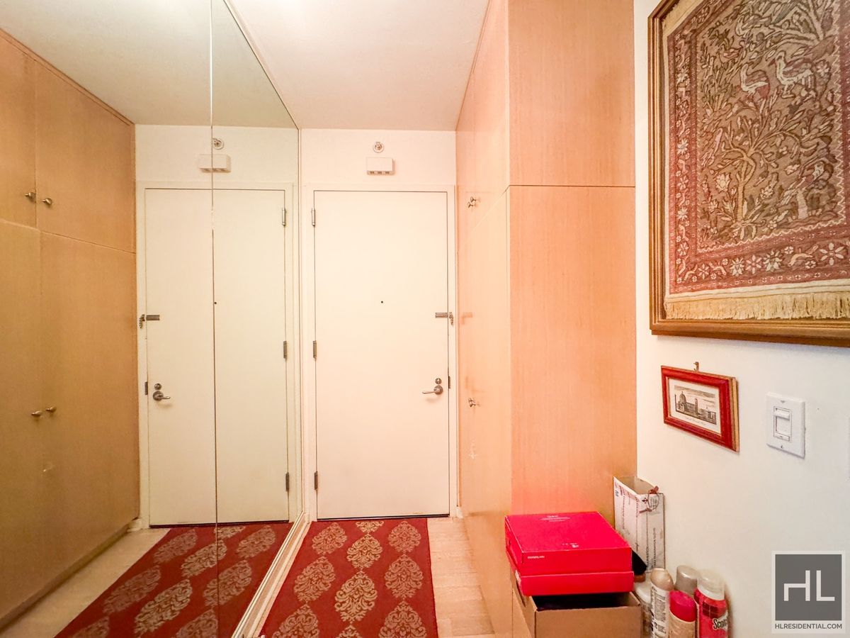 #3 photo, 340 E 23rd Street, Gramercy Park , NY 10010