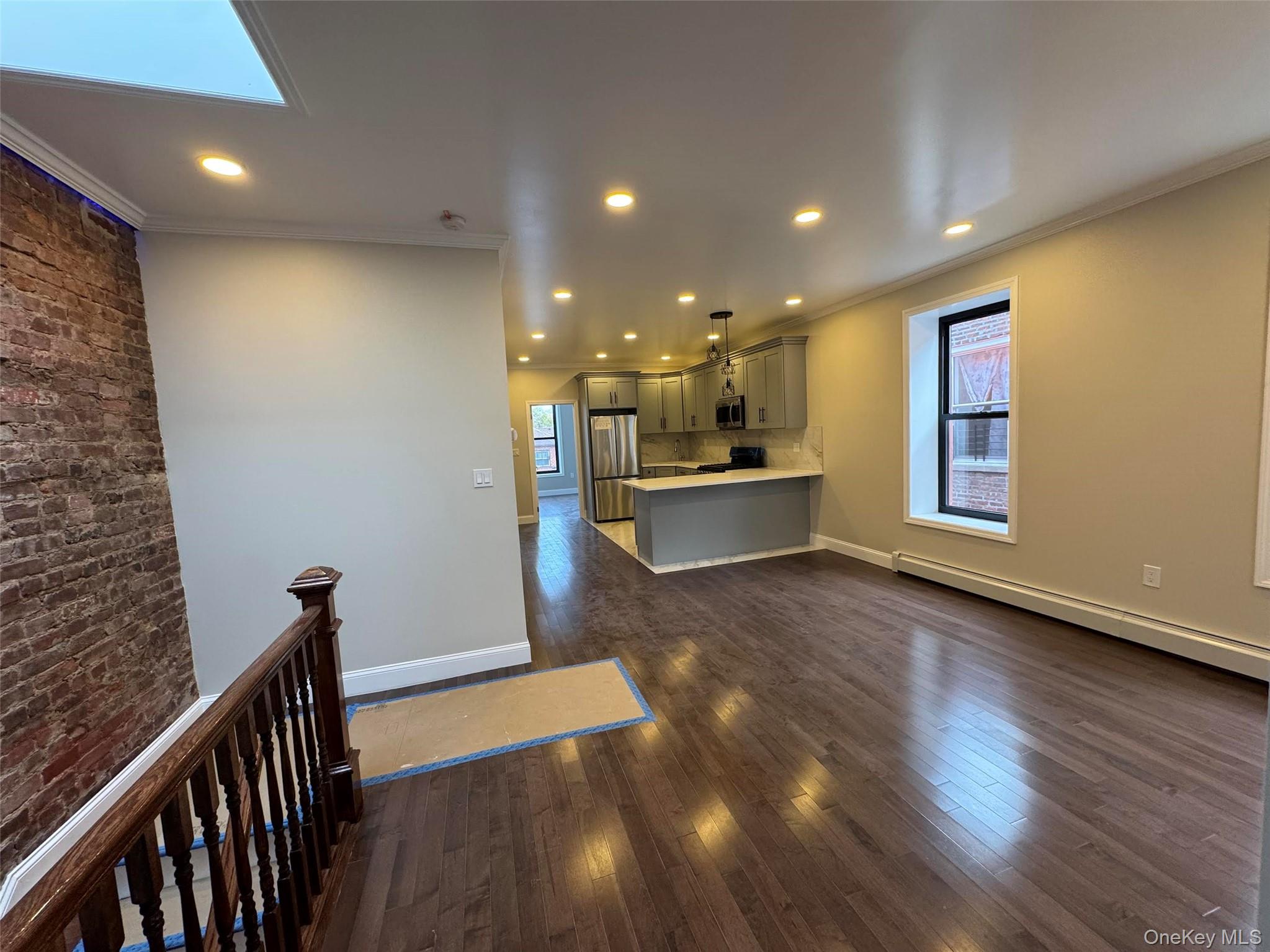 #15 photo, 189 Legion Street, Brooklyn , NY 11212