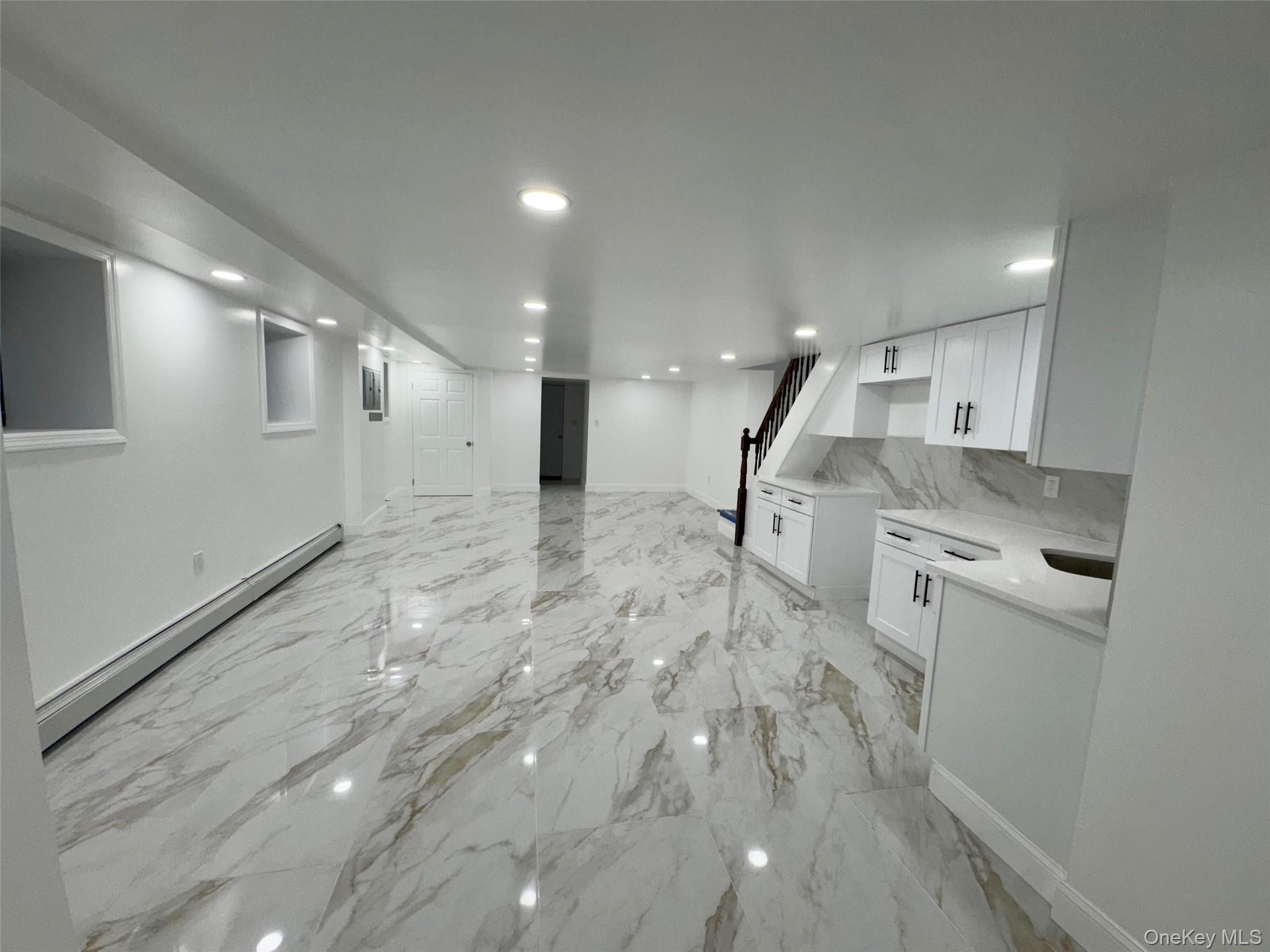 #4 photo, 189 Legion Street, Brooklyn , NY 11212