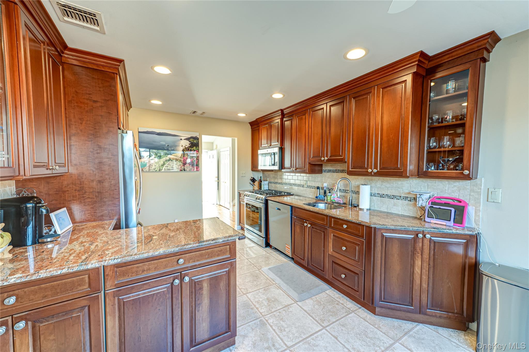 #9 photo, 13 Evelyn Road, מחוז נסאו Plainview , NY 11803