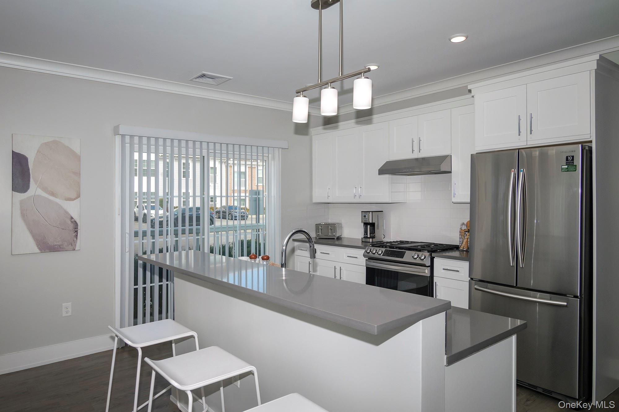 #4 photo, 75 Circle Drive, 东长岛 Central Islip , NY 11722