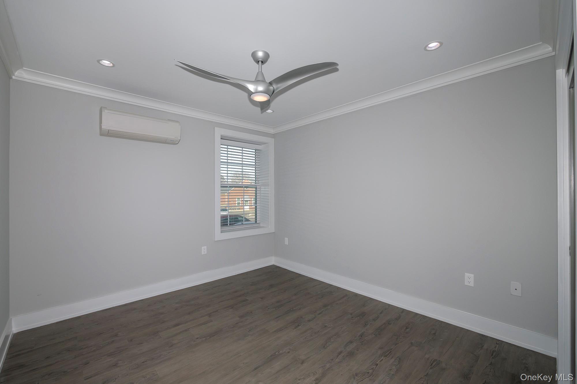 #7 photo, 75 Circle Drive, 东长岛 Central Islip , NY 11722