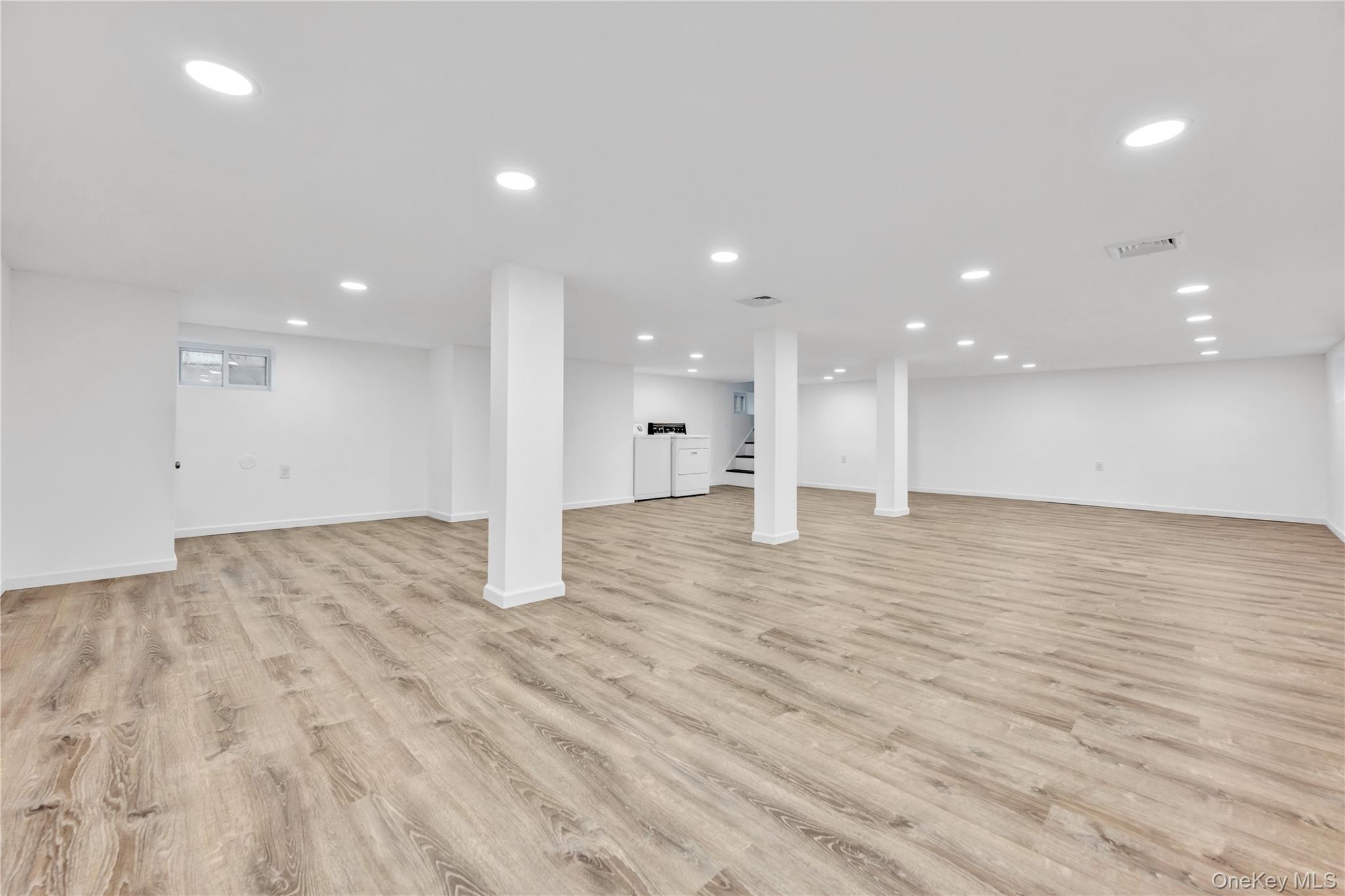 #18 photo, 1811 Bedford Avenue, 長島 Merrick , NY 11566