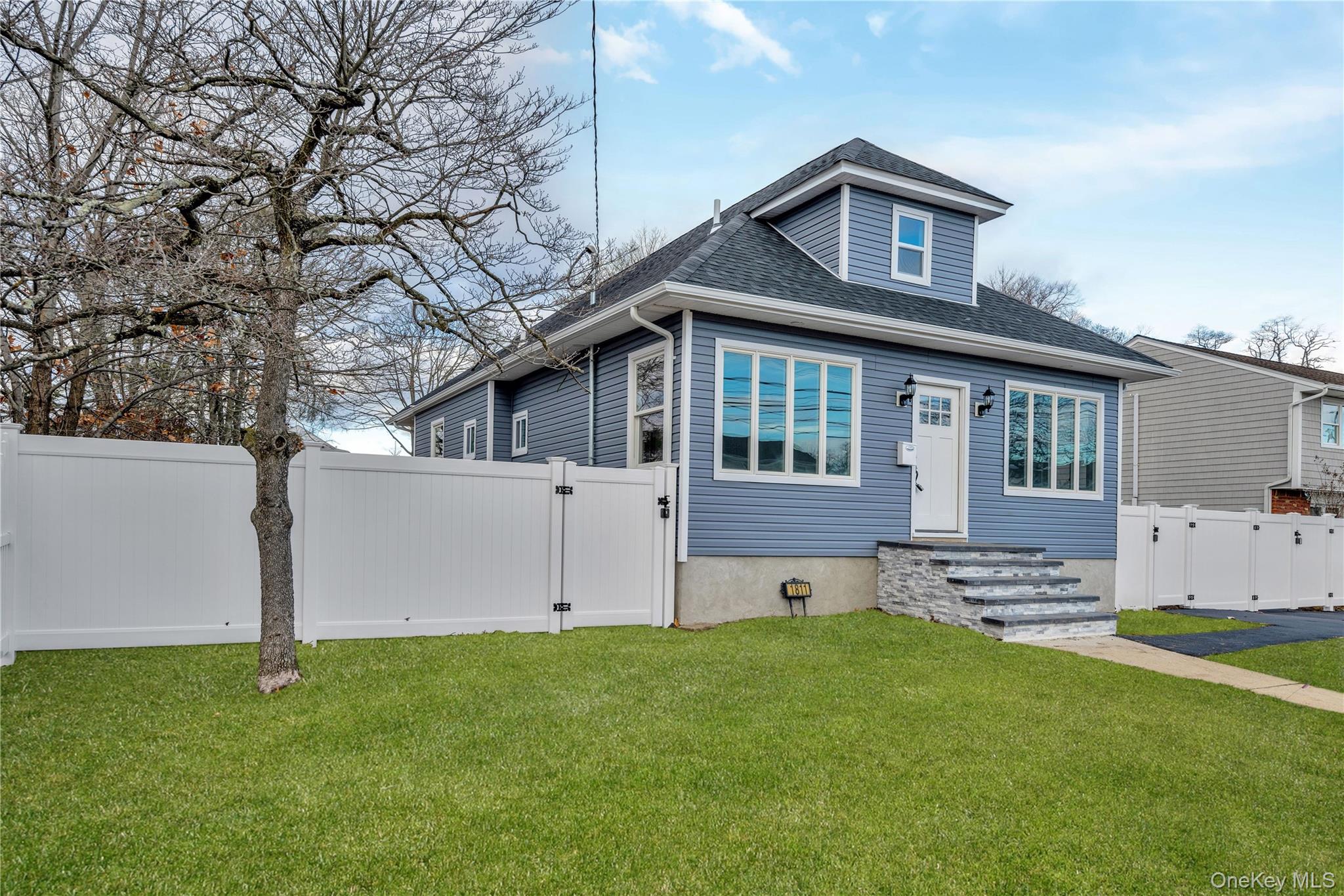 #3 photo, 1811 Bedford Avenue, 長島 Merrick , NY 11566