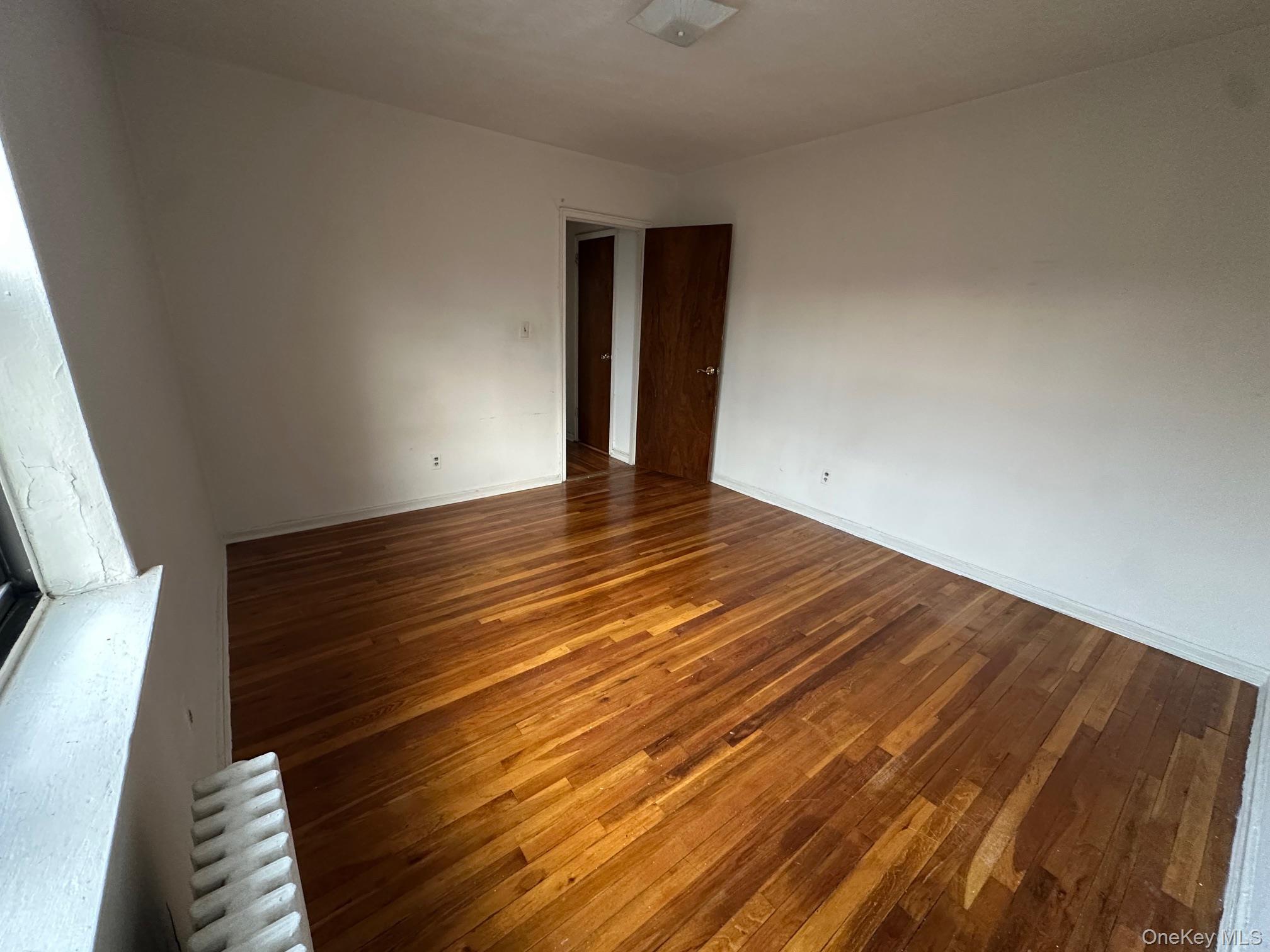 #5 photo, 216-04 47th Avenue, Bayside , NY 11361