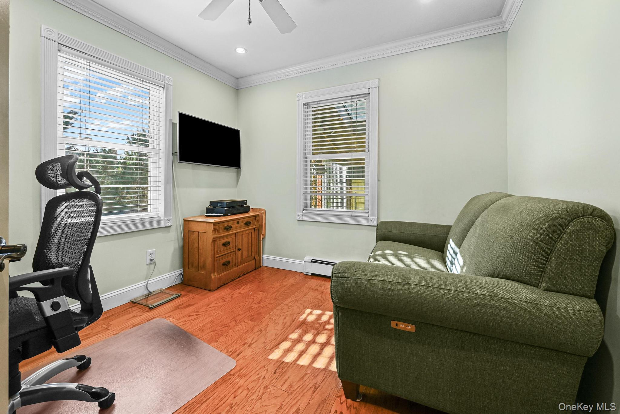 #11 photo, 264 N Delaware Avenue, Нассау ‖ Massapequa , NY 11758