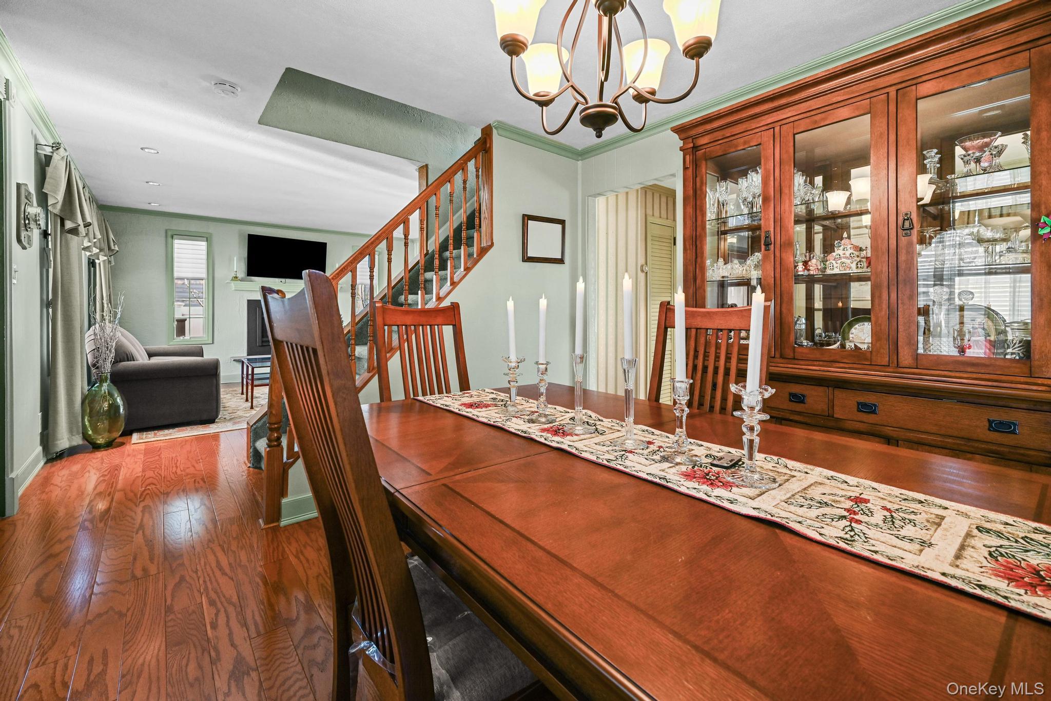 #5 photo, 264 N Delaware Avenue, Нассау ‖ Massapequa , NY 11758