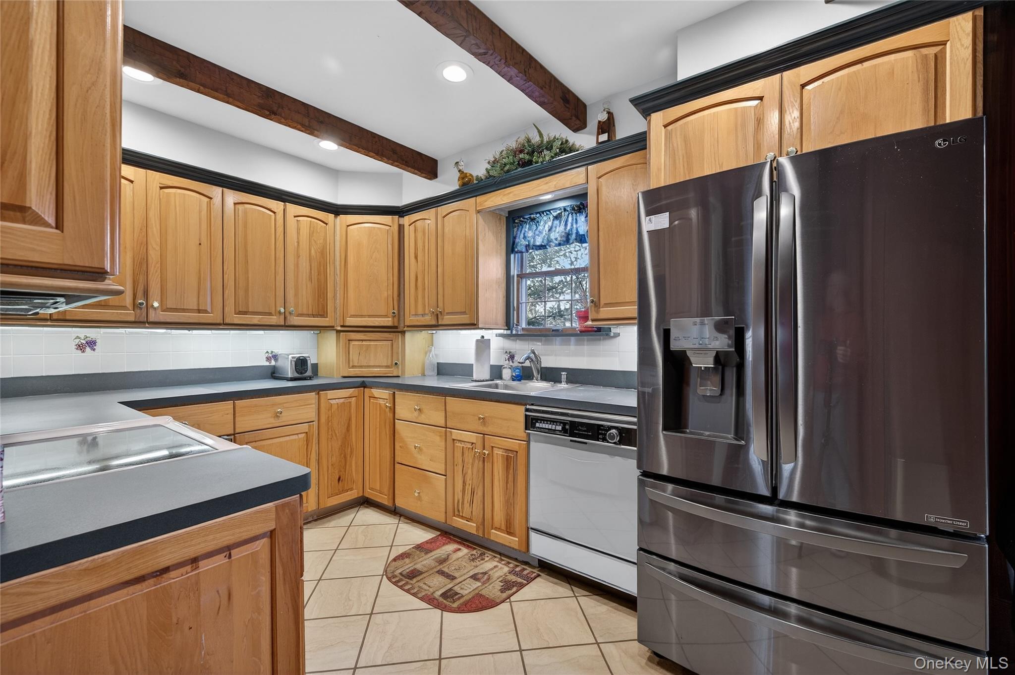 #15 photo, 104 Windsor Avenue, Rockville Centre , NY 11570