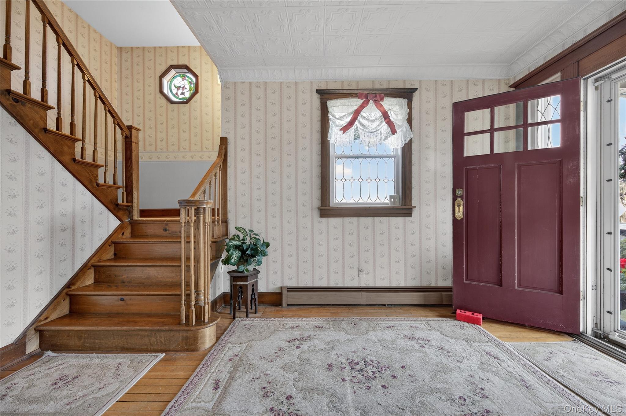 #6 photo, 104 Windsor Avenue, Rockville Centre , NY 11570