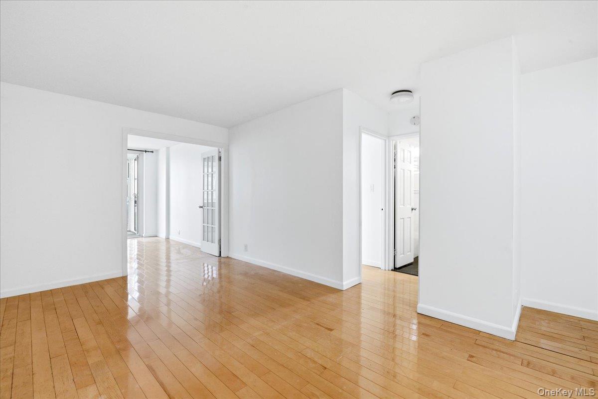 #11 photo, 118-17 Union Tpke, Forest Hills , NY 11375