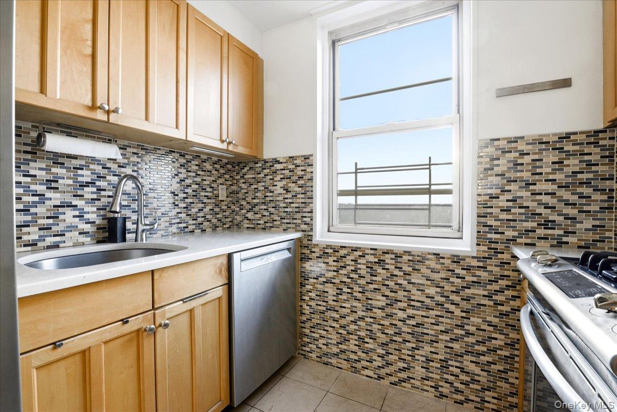 #2 photo, 118-17 Union Tpke, Forest Hills , NY 11375