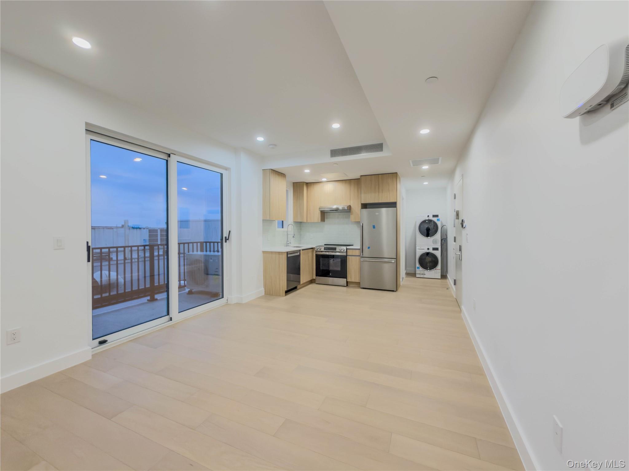 #2 photo, 150-02 Northern Boulevard, 法拉盛 Flushing , NY 11354