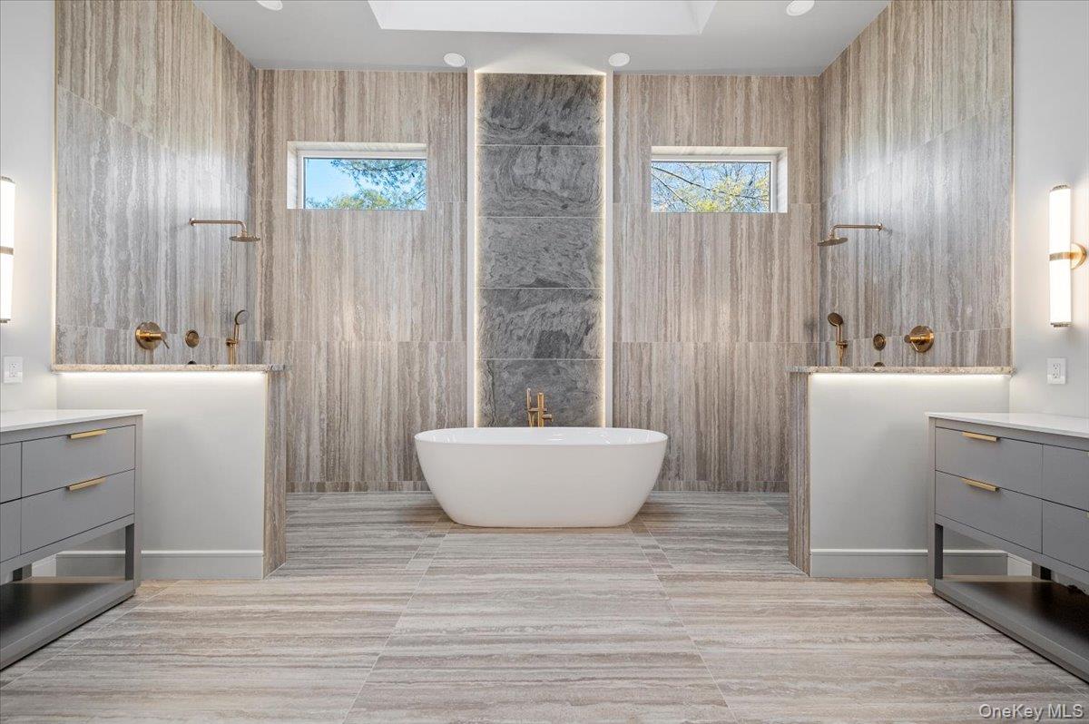 #20 photo, 26 Windemere Way, 롱 아일랜드 Woodbury , NY 11797