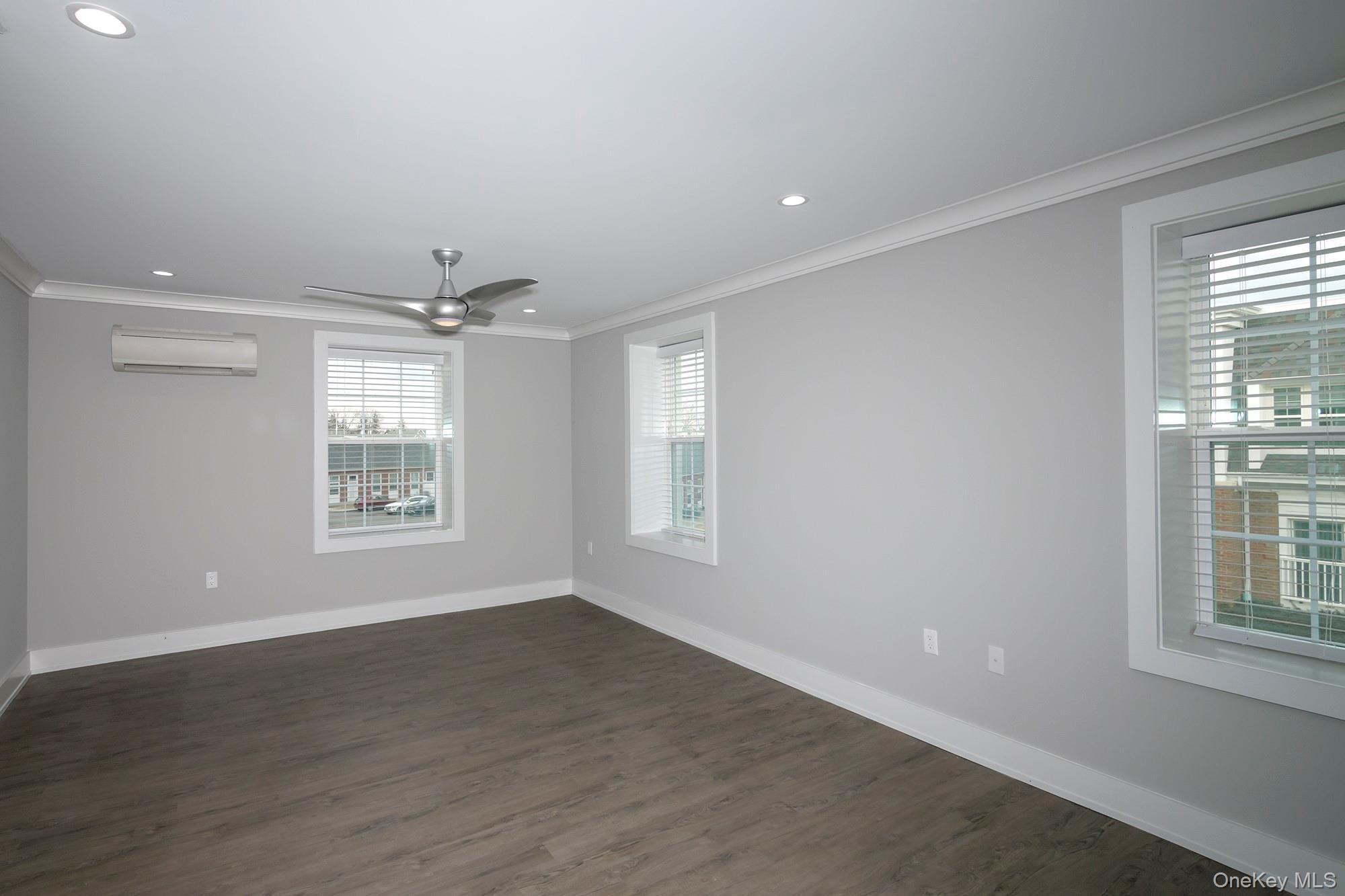 #6 photo, 75 Circle Drive, 东长岛 Central Islip , NY 11722
