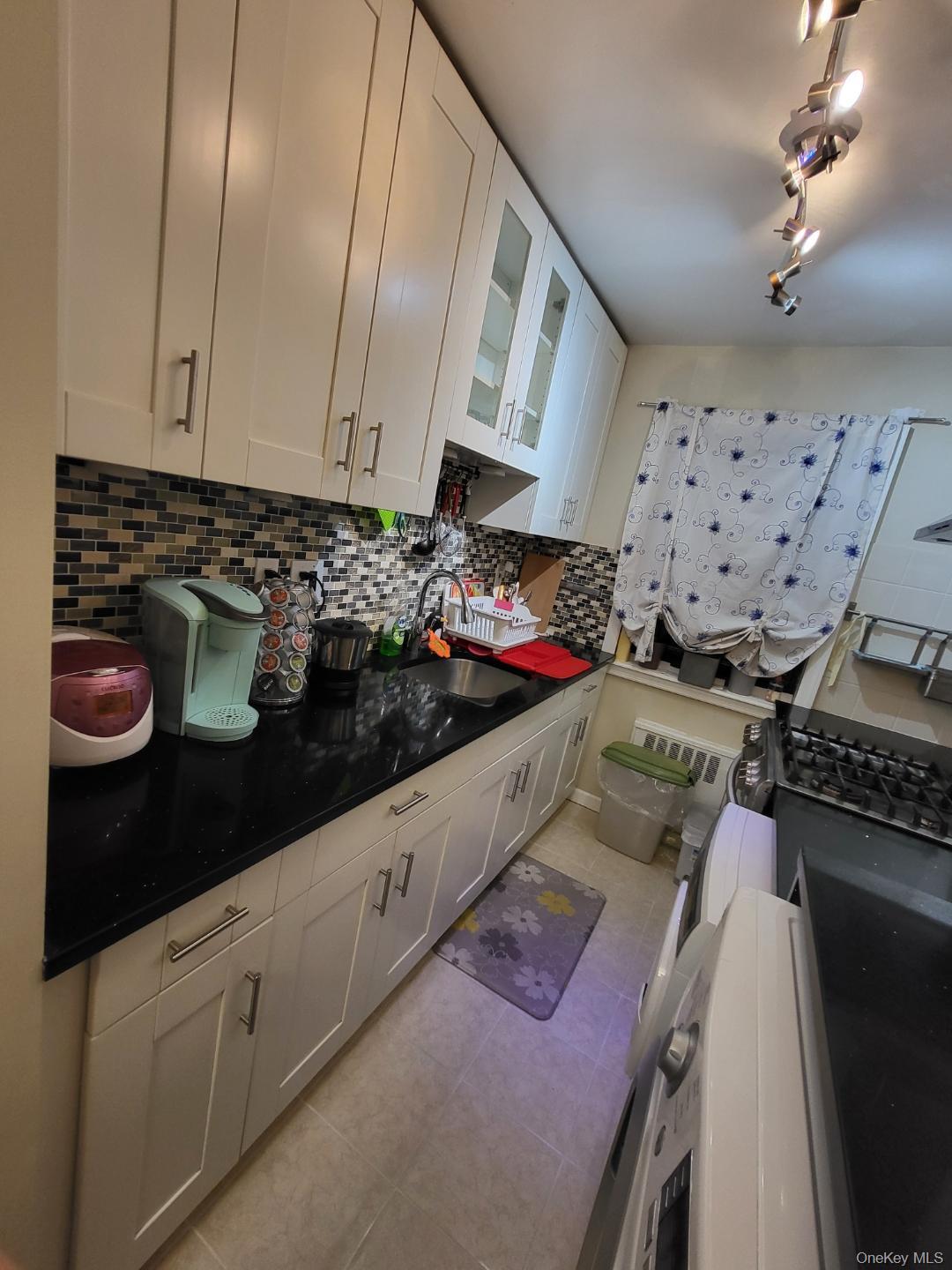 #1 photo, 17-52 166th, Whitestone , NY 11357