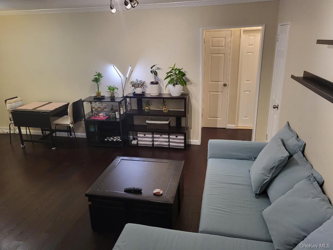 #3 photo, 17-52 166th, Whitestone , NY 11357