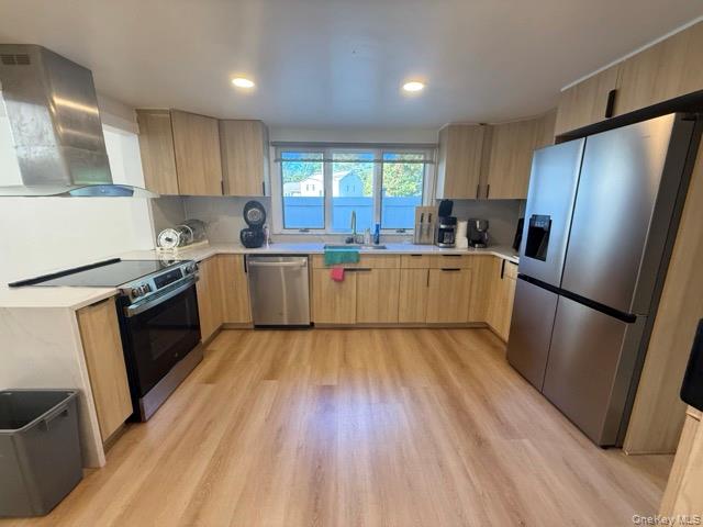 #4 photo, 28 Floral Avenue, Bethpage , NY 11714