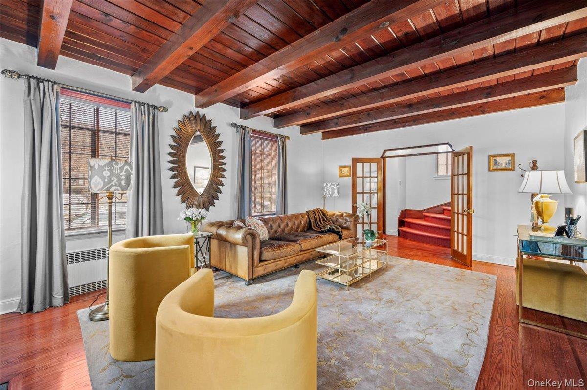 #3 photo, 19 Fairway Street, 뉴욕주 Mount Vernon , NY 10552