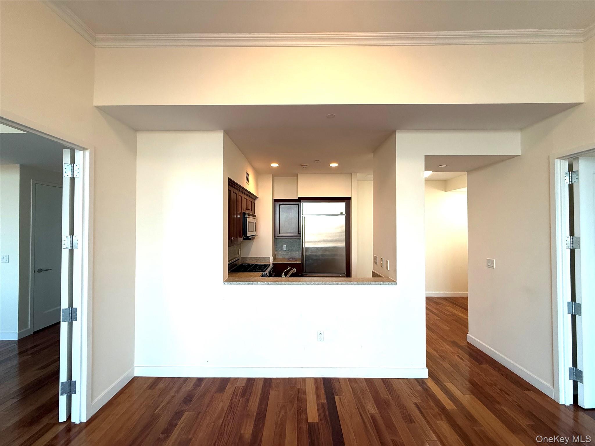 #9 photo, 10 City Place, White Plains , NY 10601