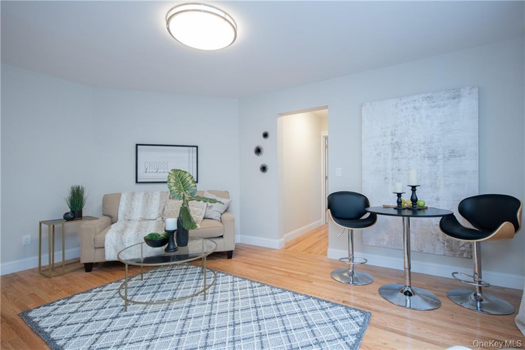 #7 photo, 381 Broadway, Dobbs Ferry , NY 10522