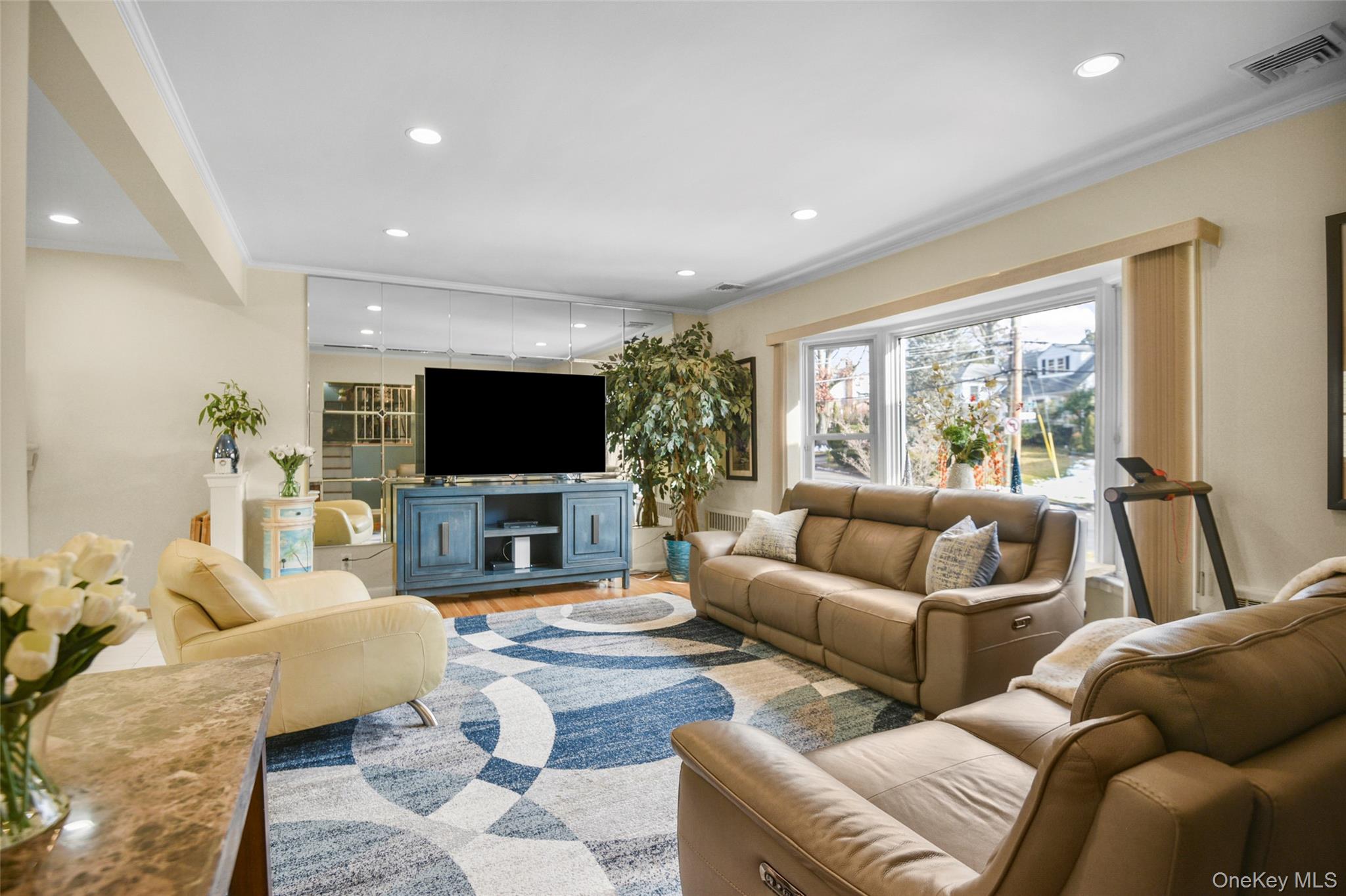 #17 photo, 60 E Fort Hill Road, Yonkers , NY 10710