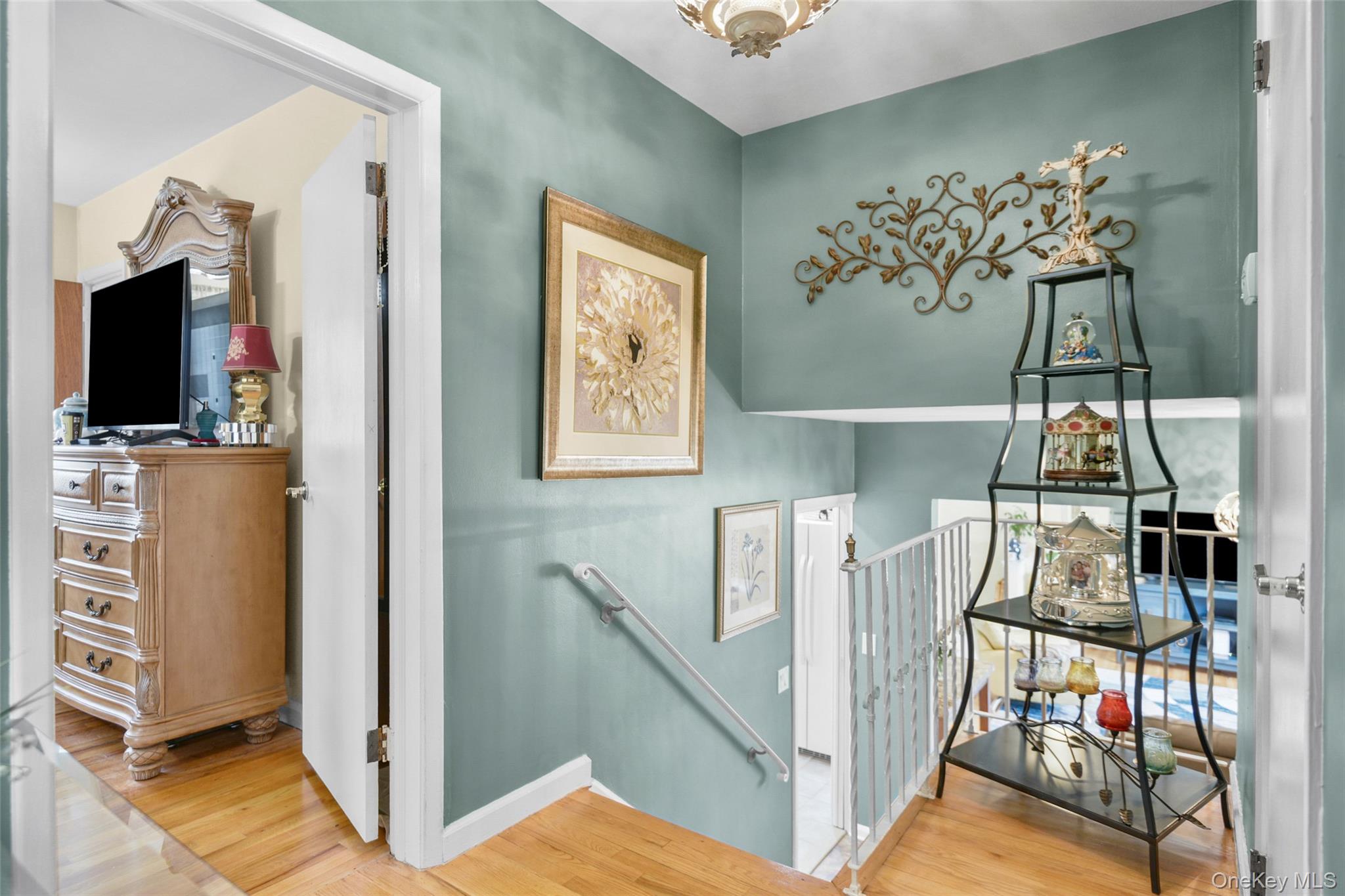 #18 photo, 60 E Fort Hill Road, Yonkers , NY 10710