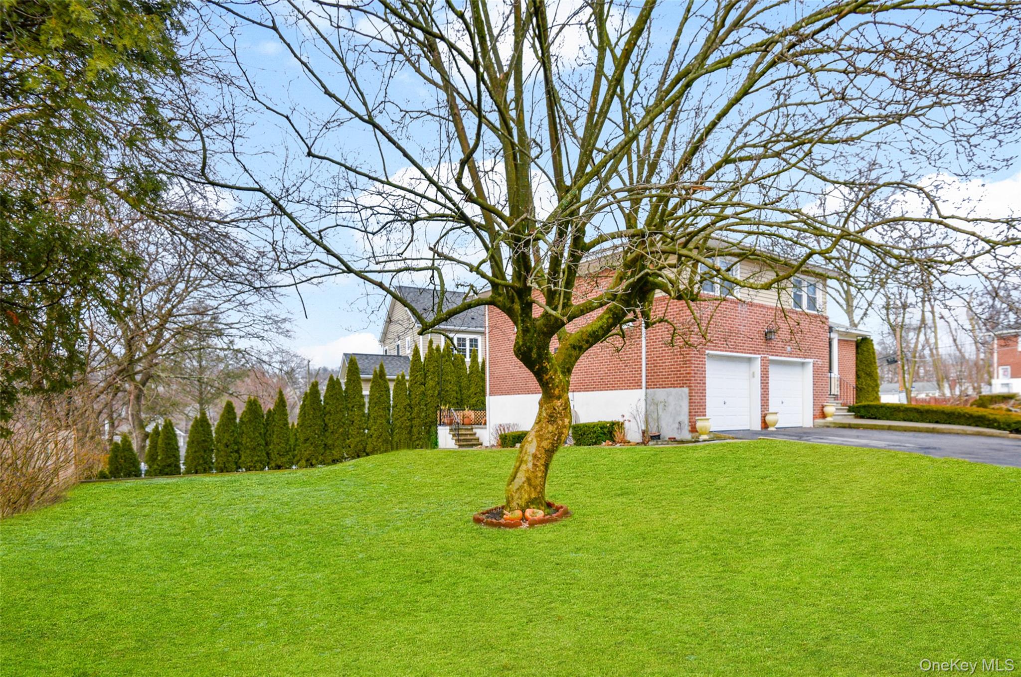 #3 photo, 60 E Fort Hill Road, Yonkers , NY 10710