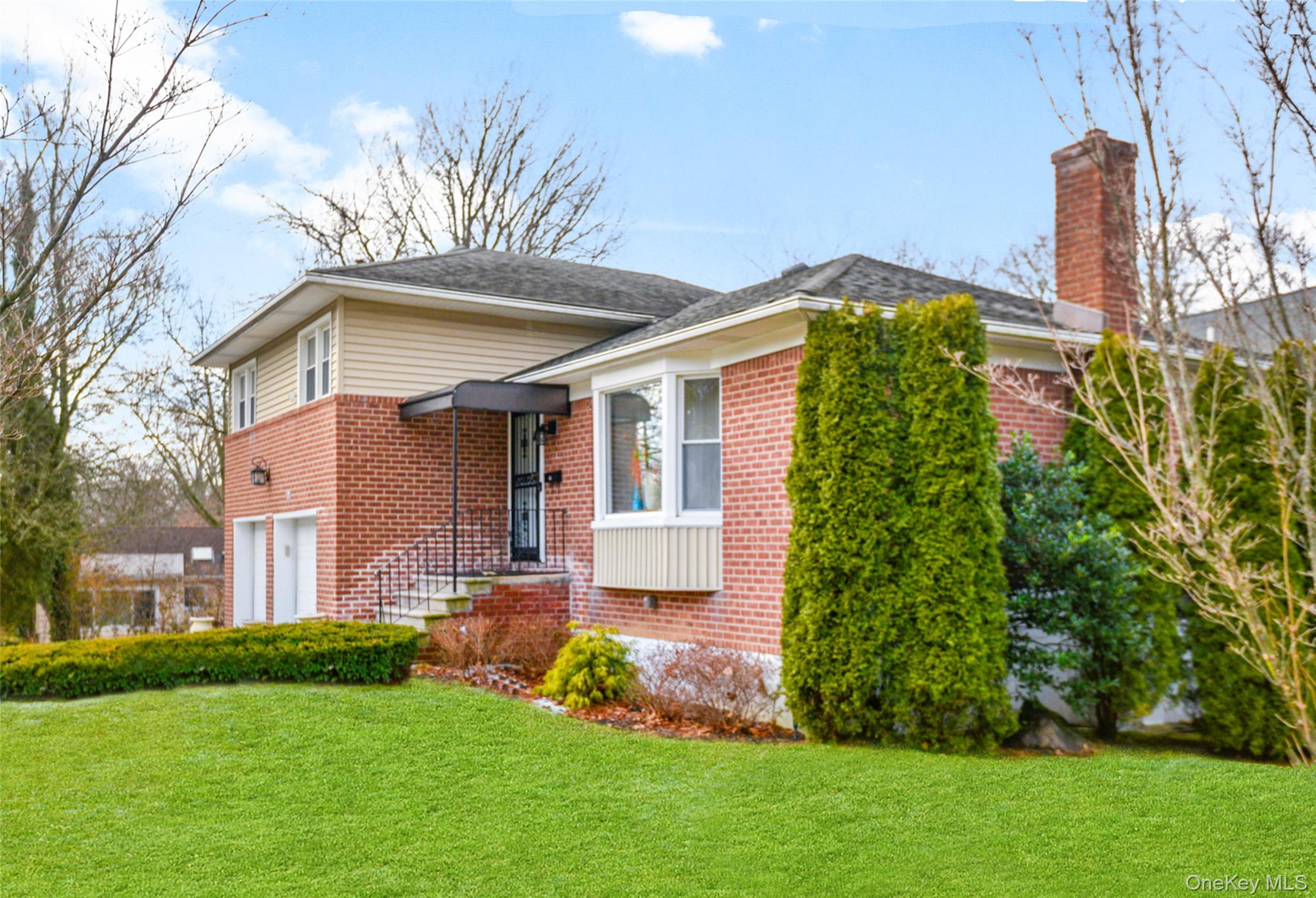 #4 photo, 60 E Fort Hill Road, Yonkers , NY 10710