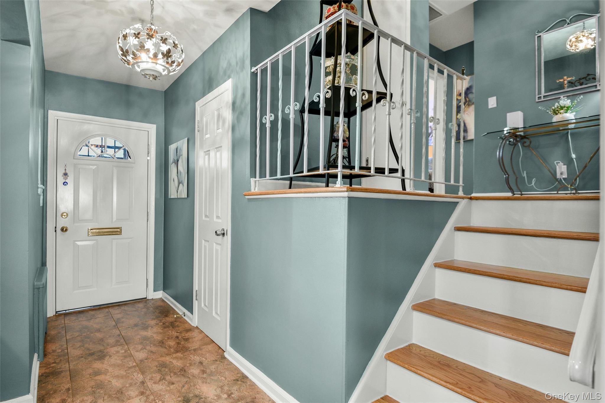 #6 photo, 60 E Fort Hill Road, Yonkers , NY 10710