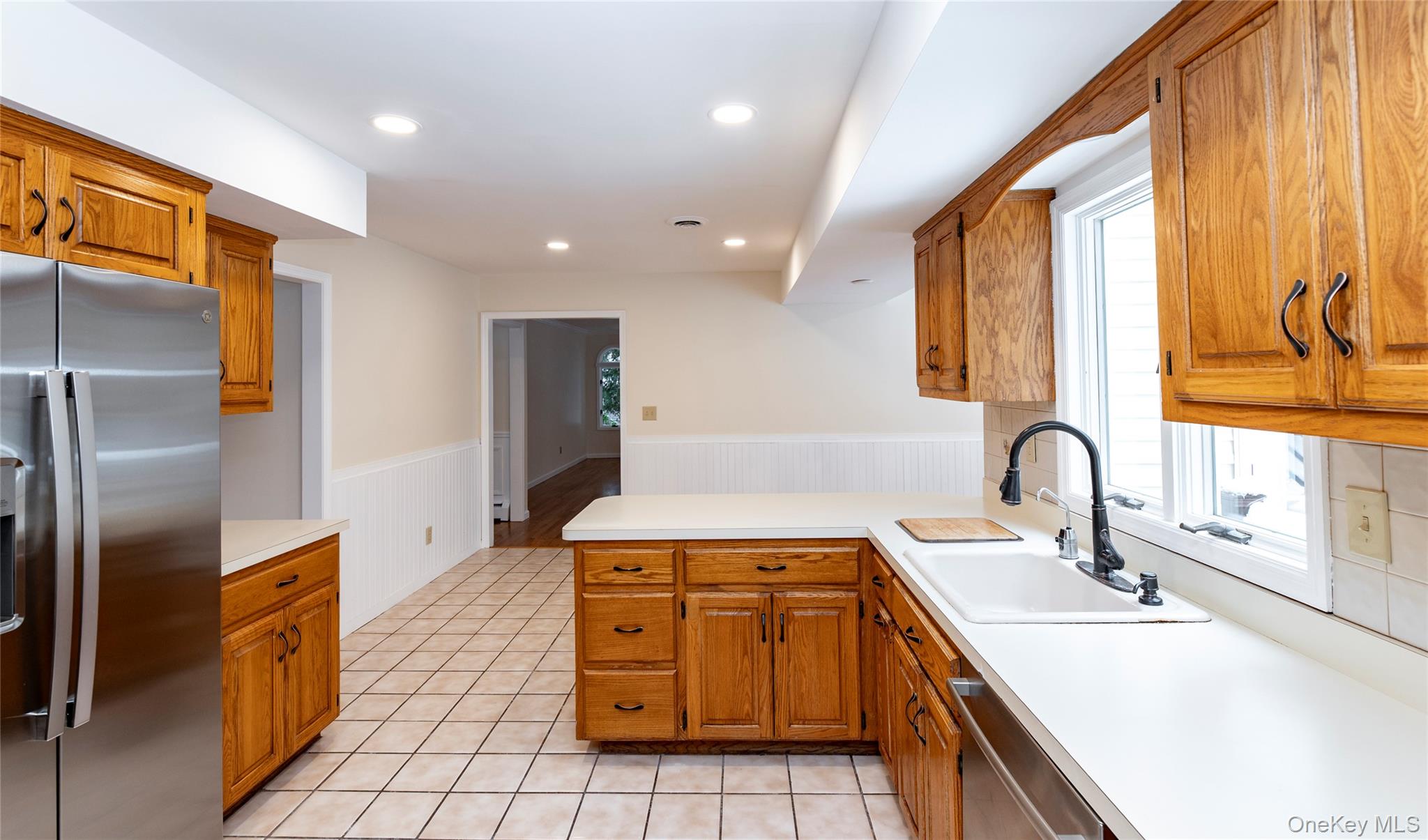 #19 photo, 163 W Park Avenue, Pearl River , NY 10965