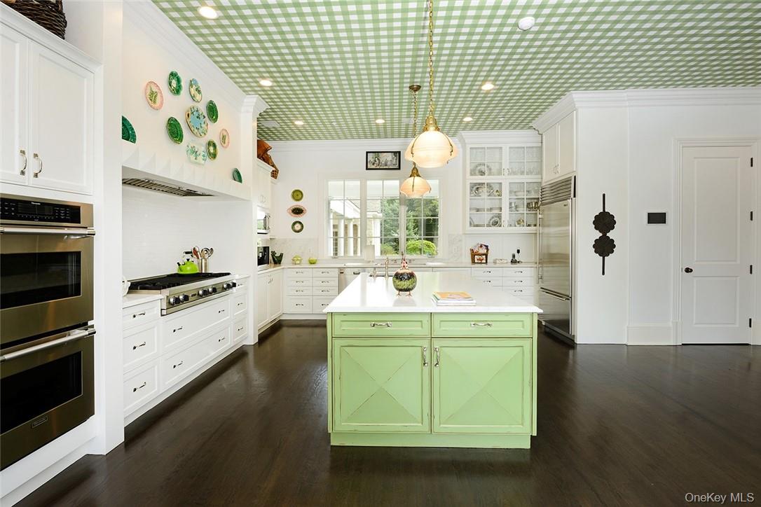 #14 photo, 21 Lincoln Lane, Purchase , NY 10577