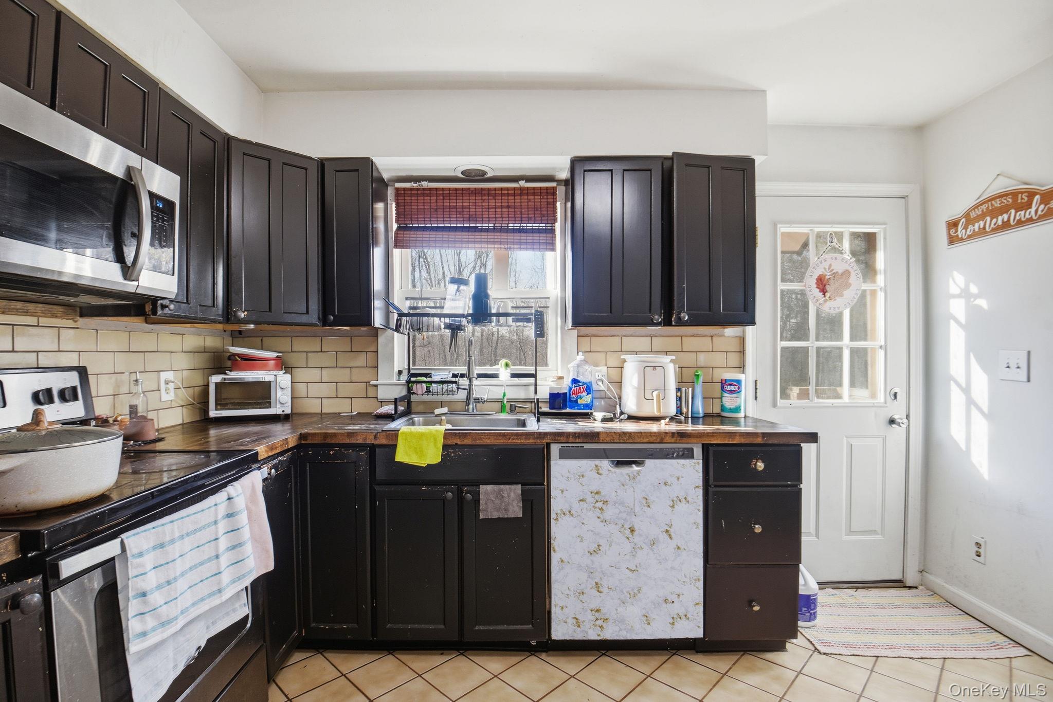 #9 photo, 7 Magnolia Drive, Wappingers Falls , NY 12590