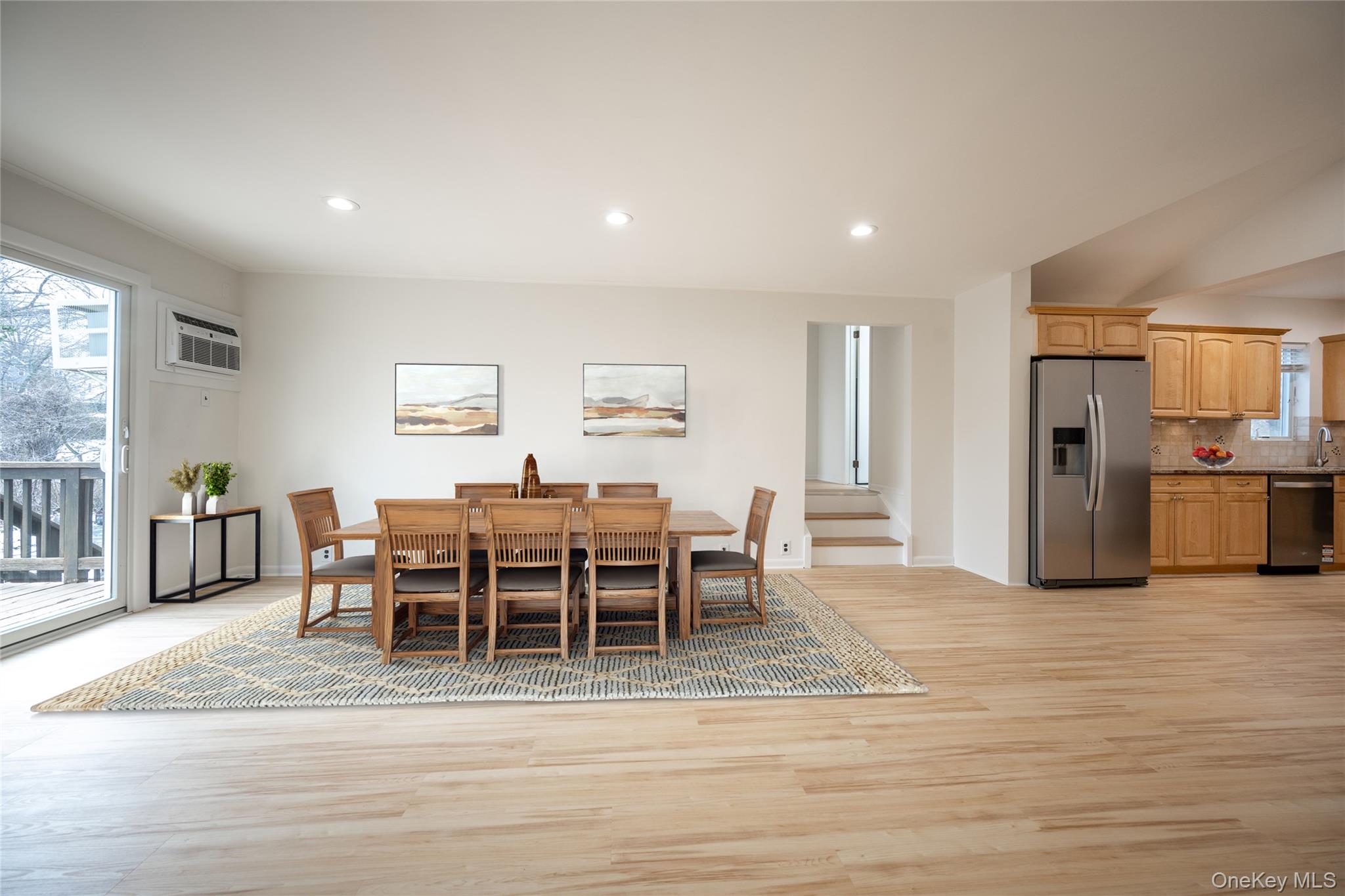 #17 photo, 14 Deane Place, Larchmont , NY 10538